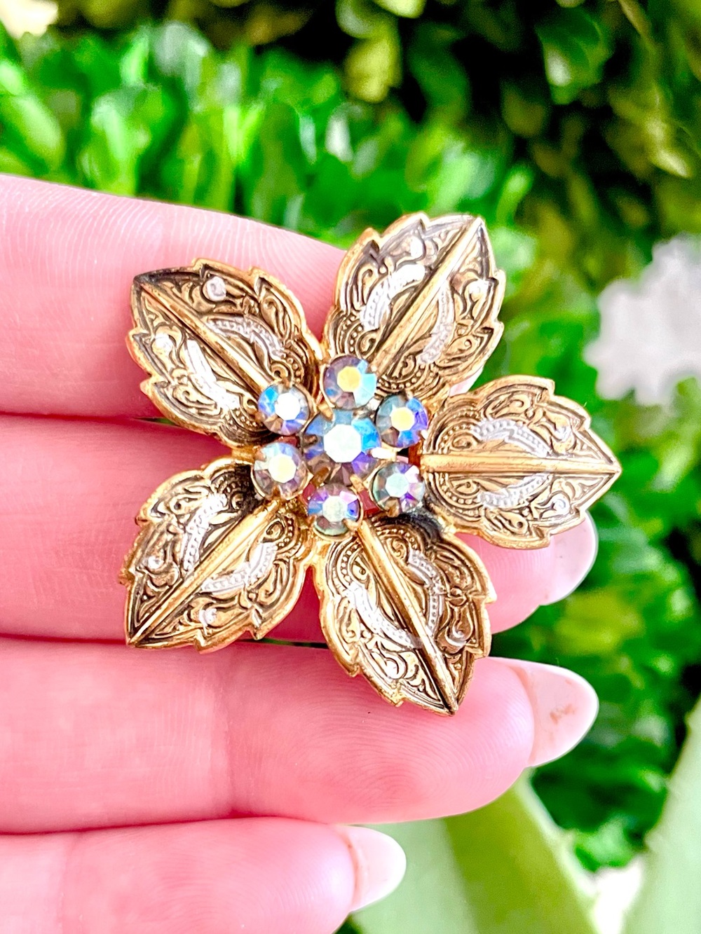 Vintage Western Germany Gold Flower Brooch Pin